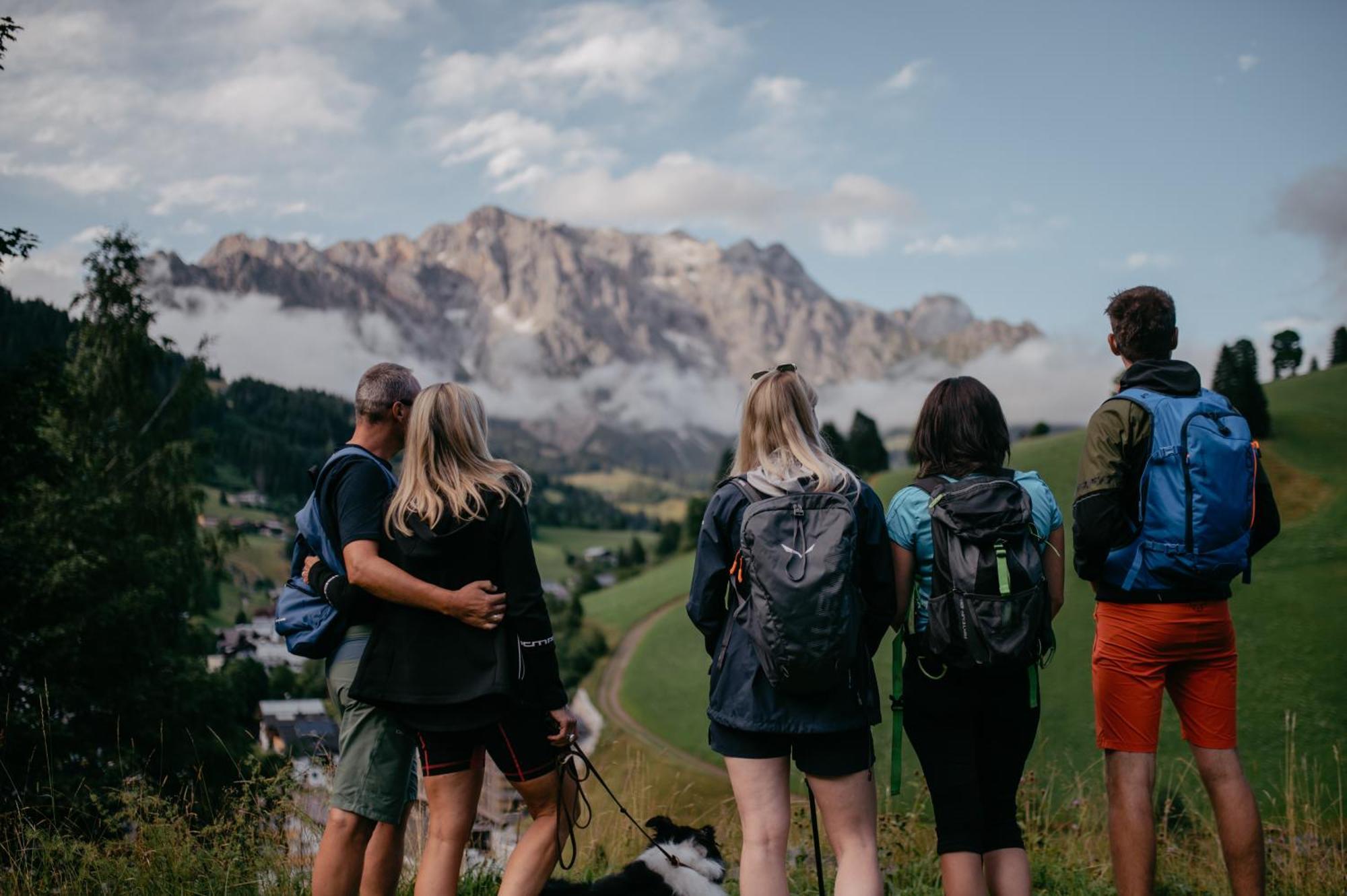 Almhof Alpin Apartments & Spa Dienten am Hochkönig Екстериор снимка